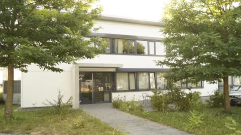 Firmengebäude Andramed