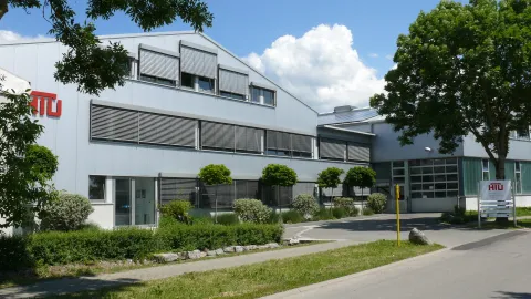 Firmengebäude HTU