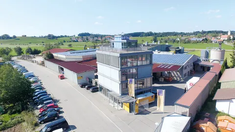 Firmengebäude