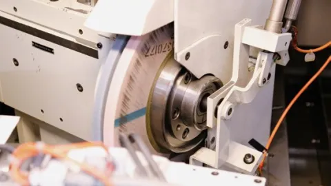 Prozess unbestimmte Schneide