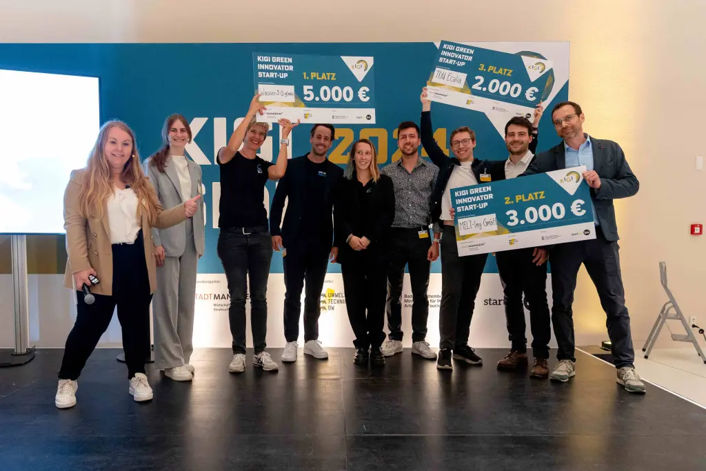 Das Bild zeigt die drei Sieger Start-ups des KiGi 2024 Programms