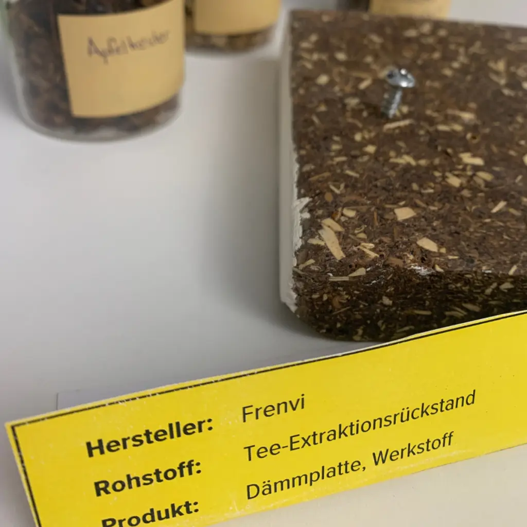 Dämmplatte aus Tee-Extraktionsrückstand